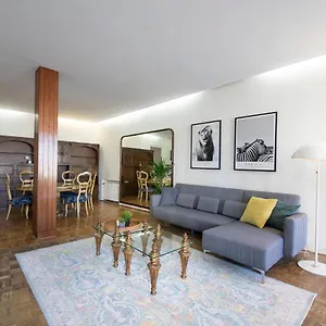 https://lujoso-apt-2-dormitorios-con-vista-al-mar-y.basquecountryhotels.org